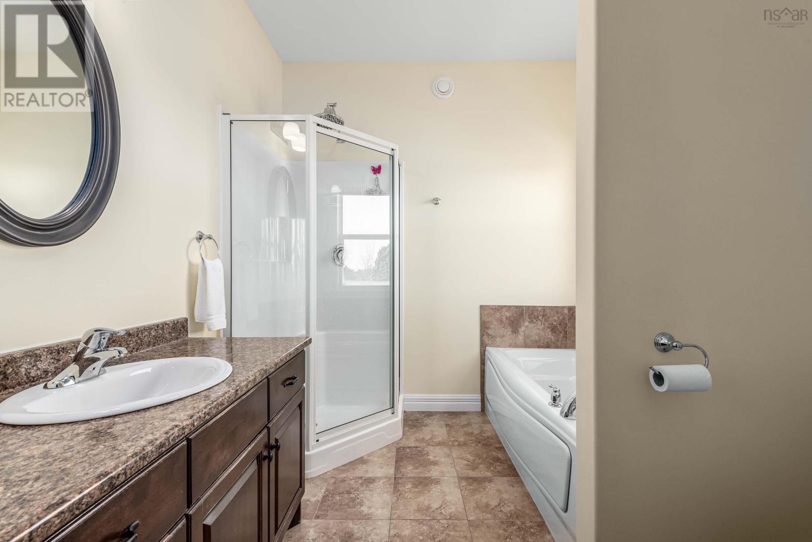 45 Lucy Court, Middle Sackville, Nova Scotia  B4E 0C8 - Photo 18 - 202504279