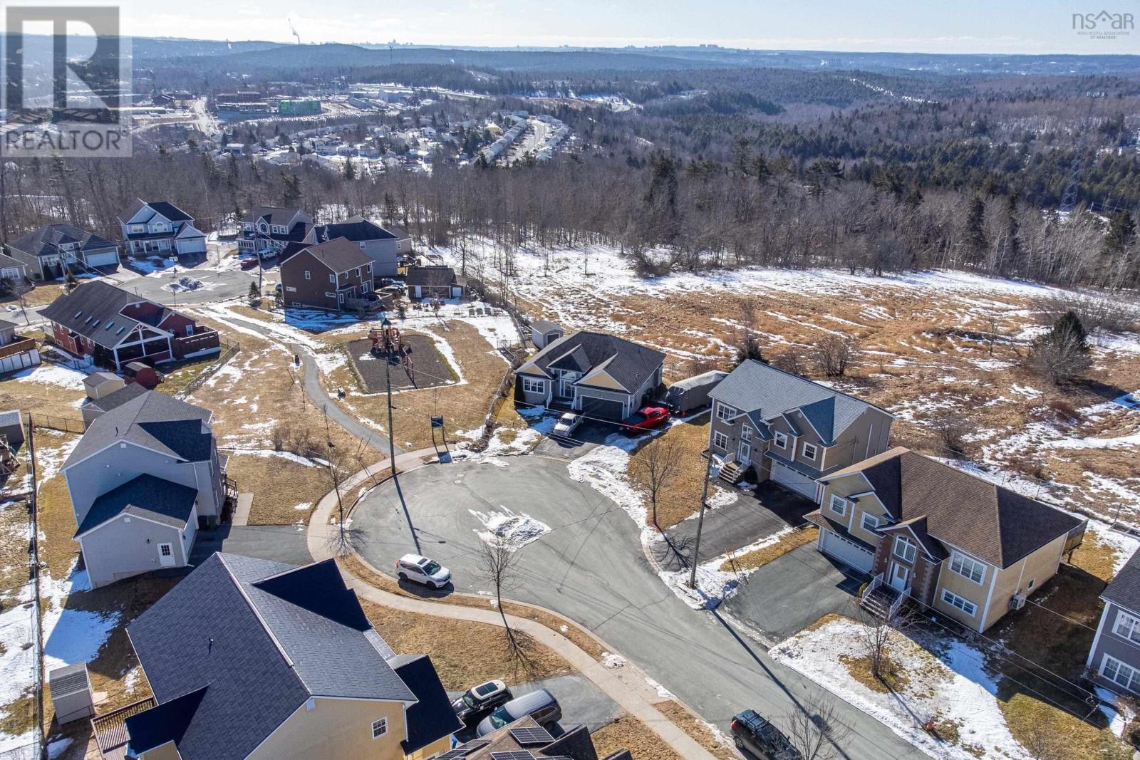 45 Lucy Court, Middle Sackville, Nova Scotia  B4E 0C8 - Photo 36 - 202504279