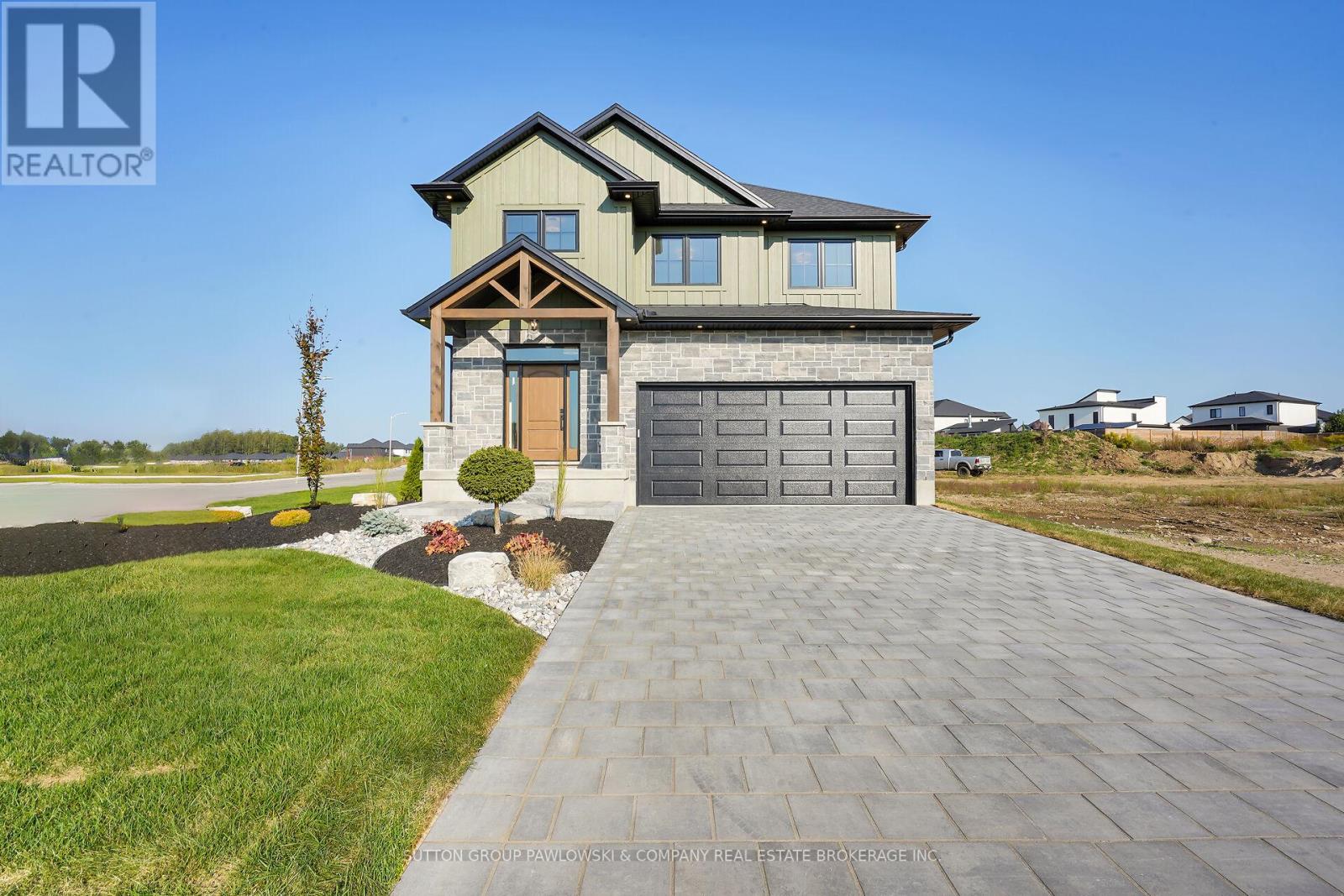 Property at LOT #52 - 65 ARROWWOOD PATH image 3