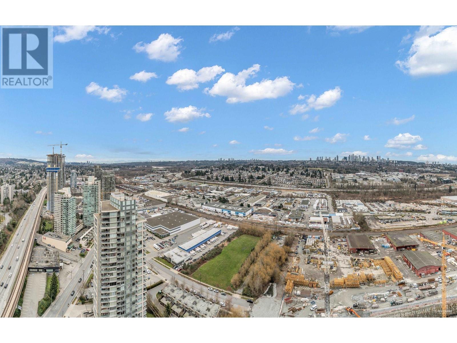 3310 4890 LOUGHEED HIGHWAY, Burnaby