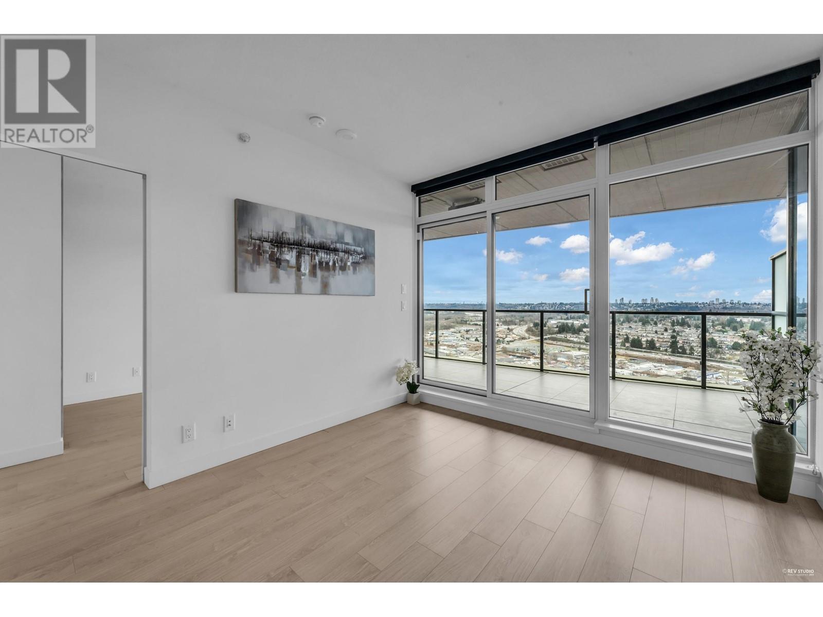 Listing Picture 5 of 31 : 3310 4890 LOUGHEED HIGHWAY, Burnaby / 本拿比 - 魯藝地產 Yvonne Lu Group - MLS Medallion Club Member