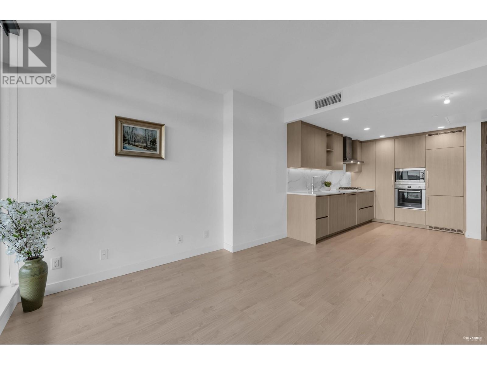 Listing Picture 9 of 31 : 3310 4890 LOUGHEED HIGHWAY, Burnaby / 本拿比 - 魯藝地產 Yvonne Lu Group - MLS Medallion Club Member