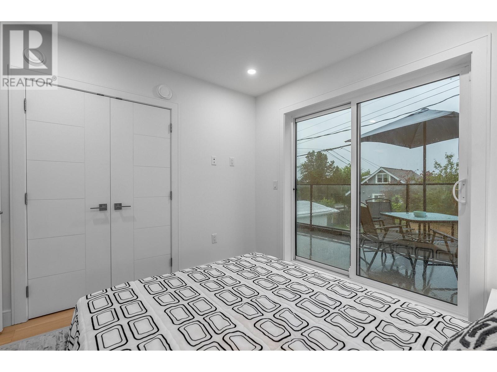 Listing Picture 21 of 36 : 3513 TRIUMPH STREET, Vancouver / 溫哥華 - 魯藝地產 Yvonne Lu Group - MLS Medallion Club Member