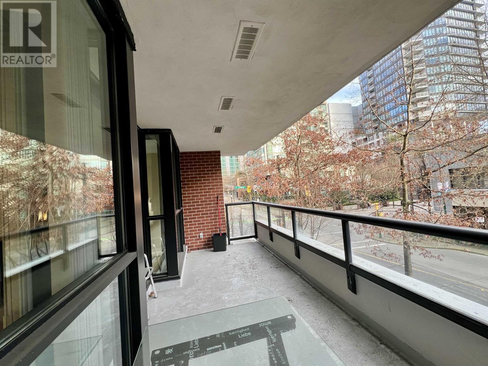 301 909 Mainland Street, Vancouver, British Columbia  V6B 1S3 - Photo 9 - R2972766