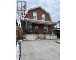 923 LILLIAN, Windsor, Ontario
