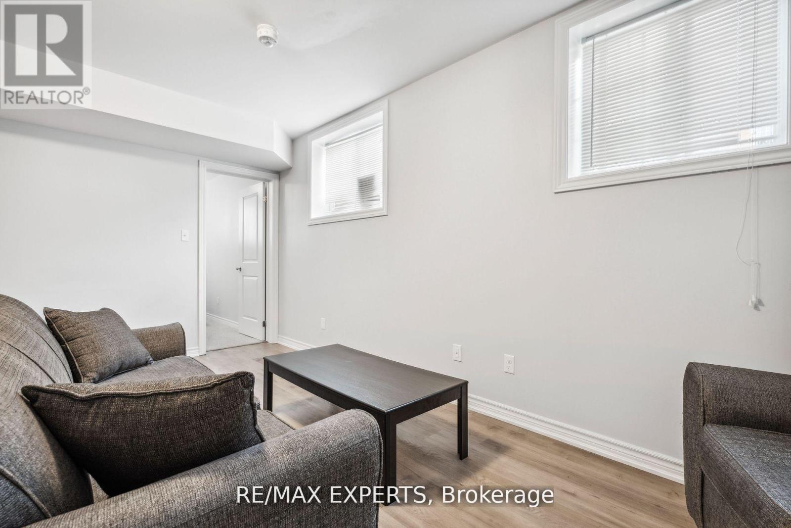 13 - 246 Penetanguishene Road, Barrie (400 East), Ontario  L4M 7C2 - Photo 10 - S12004018