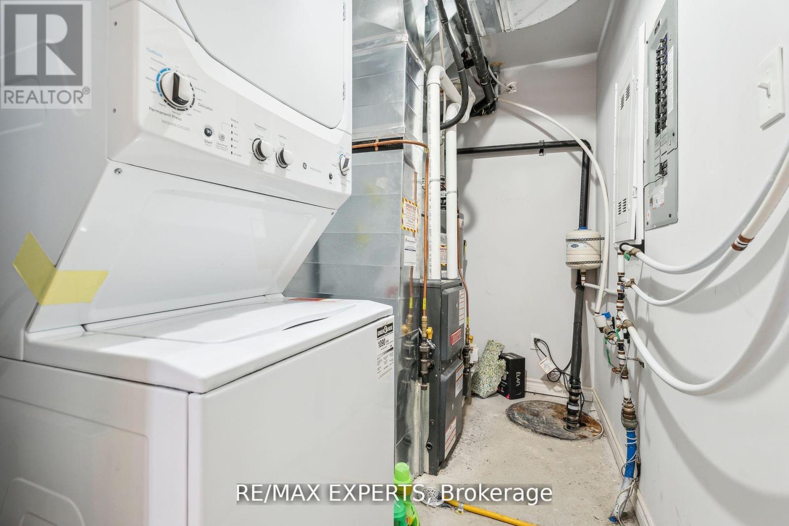 13 - 246 Penetanguishene Road, Barrie (400 East), Ontario  L4M 7C2 - Photo 38 - S12004018