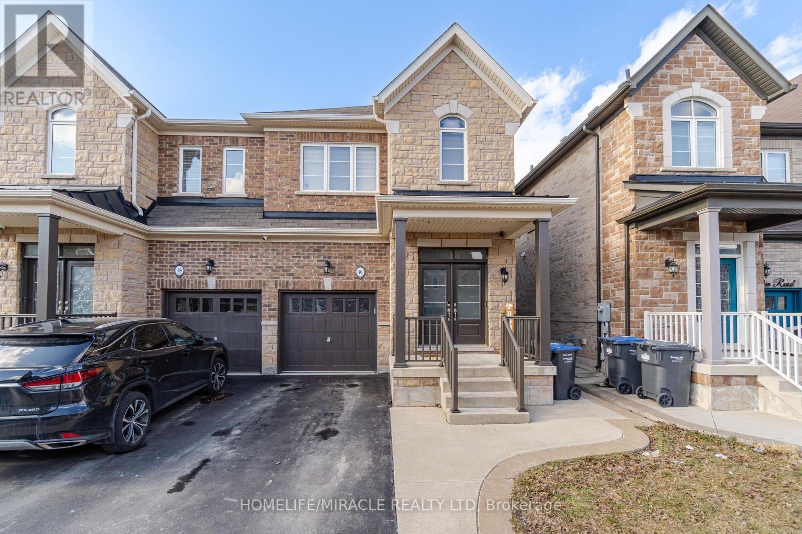 46 Swanton Road, Brampton (Credit Valley), Ontario  L6X 5H5 - Photo 1 - W12003949