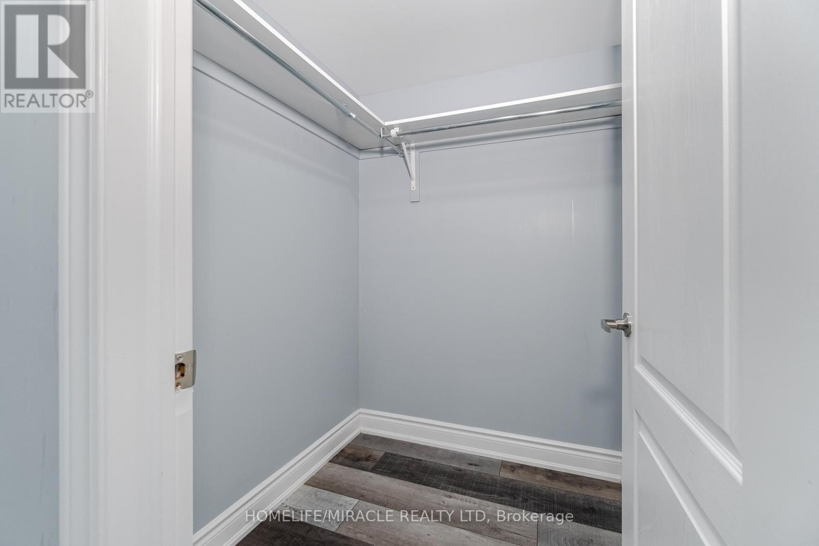 46 Swanton Road, Brampton (Credit Valley), Ontario  L6X 5H5 - Photo 15 - W12003949
