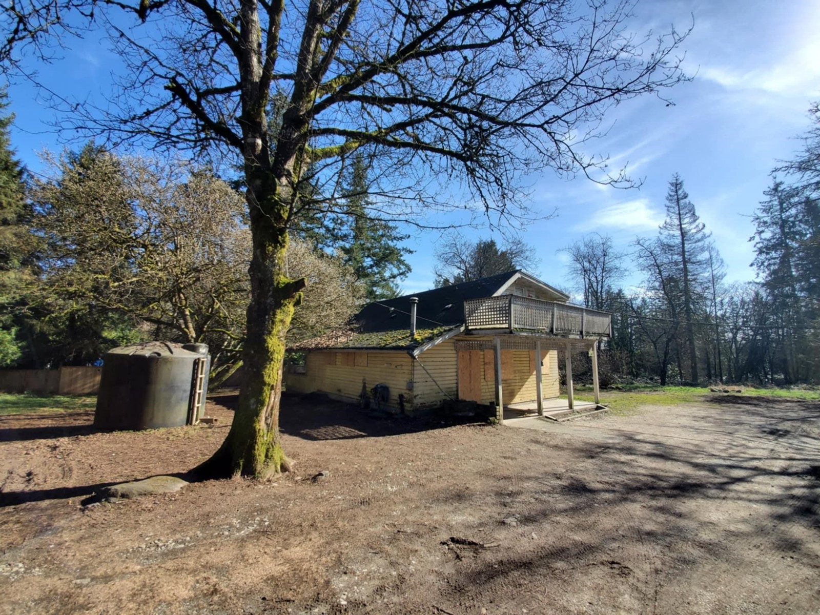 Property at 9185 187 STREET image 3