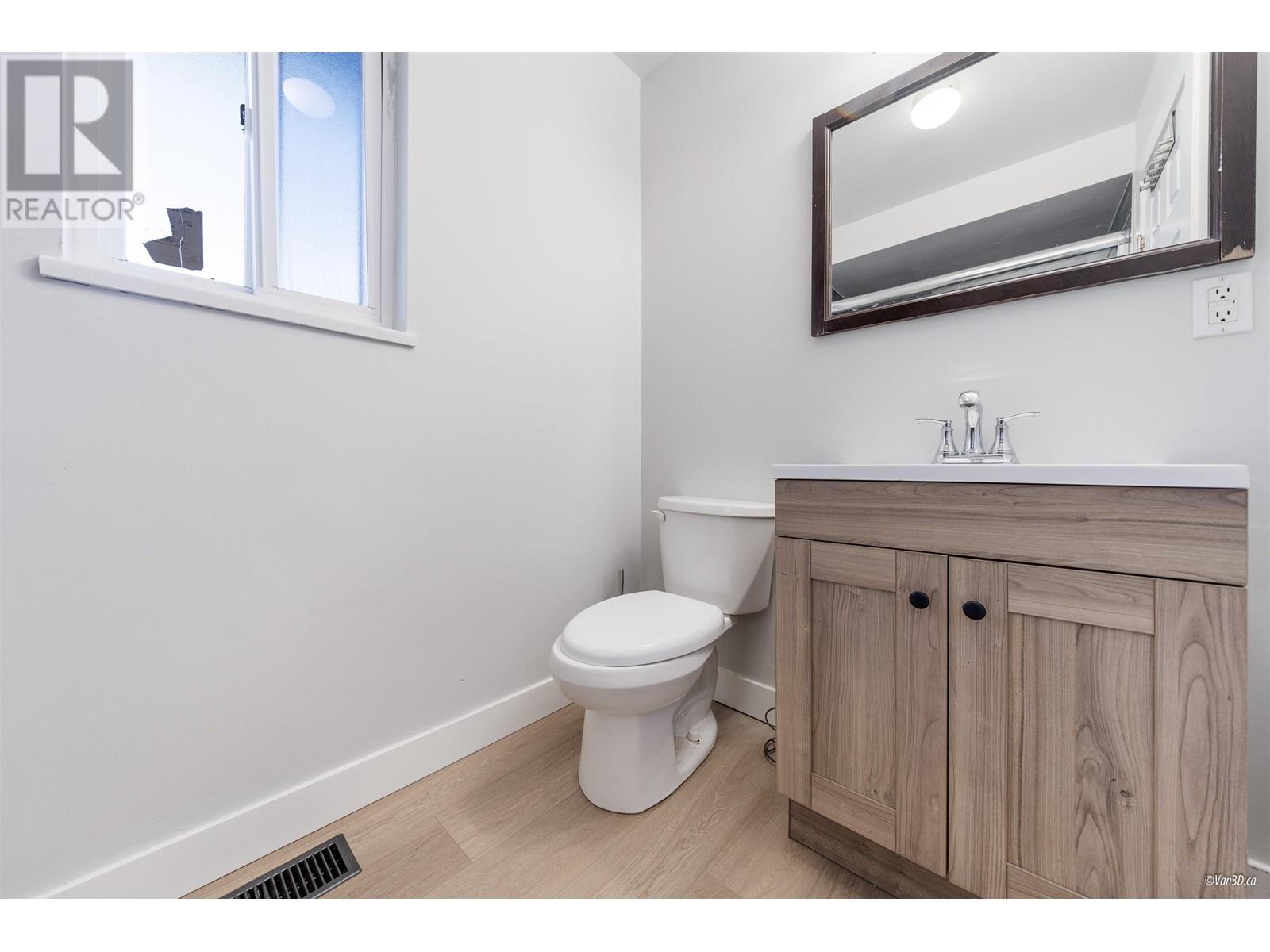 7148 6th Street, Burnaby, British Columbia  V5E 3T5 - Photo 5 - R2974387