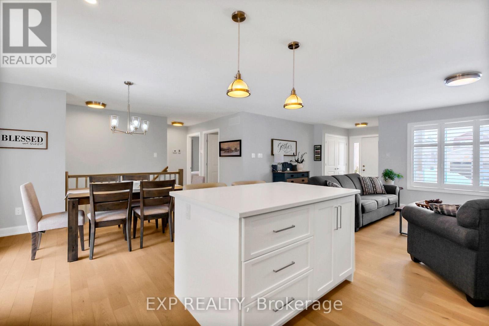 246 Station Trail, Russell, Ontario  K4R 0C9 - Photo 17 - X12004153