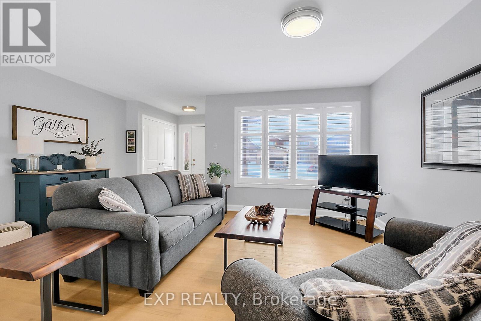 246 Station Trail, Russell, Ontario  K4R 0C9 - Photo 6 - X12004153