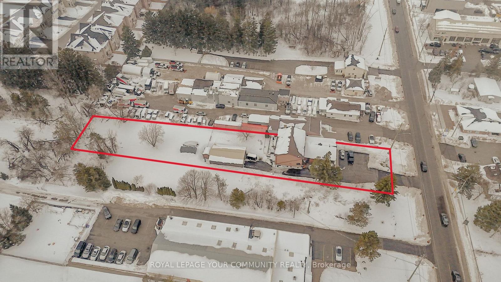 Property at 181 KING ROAD image 3