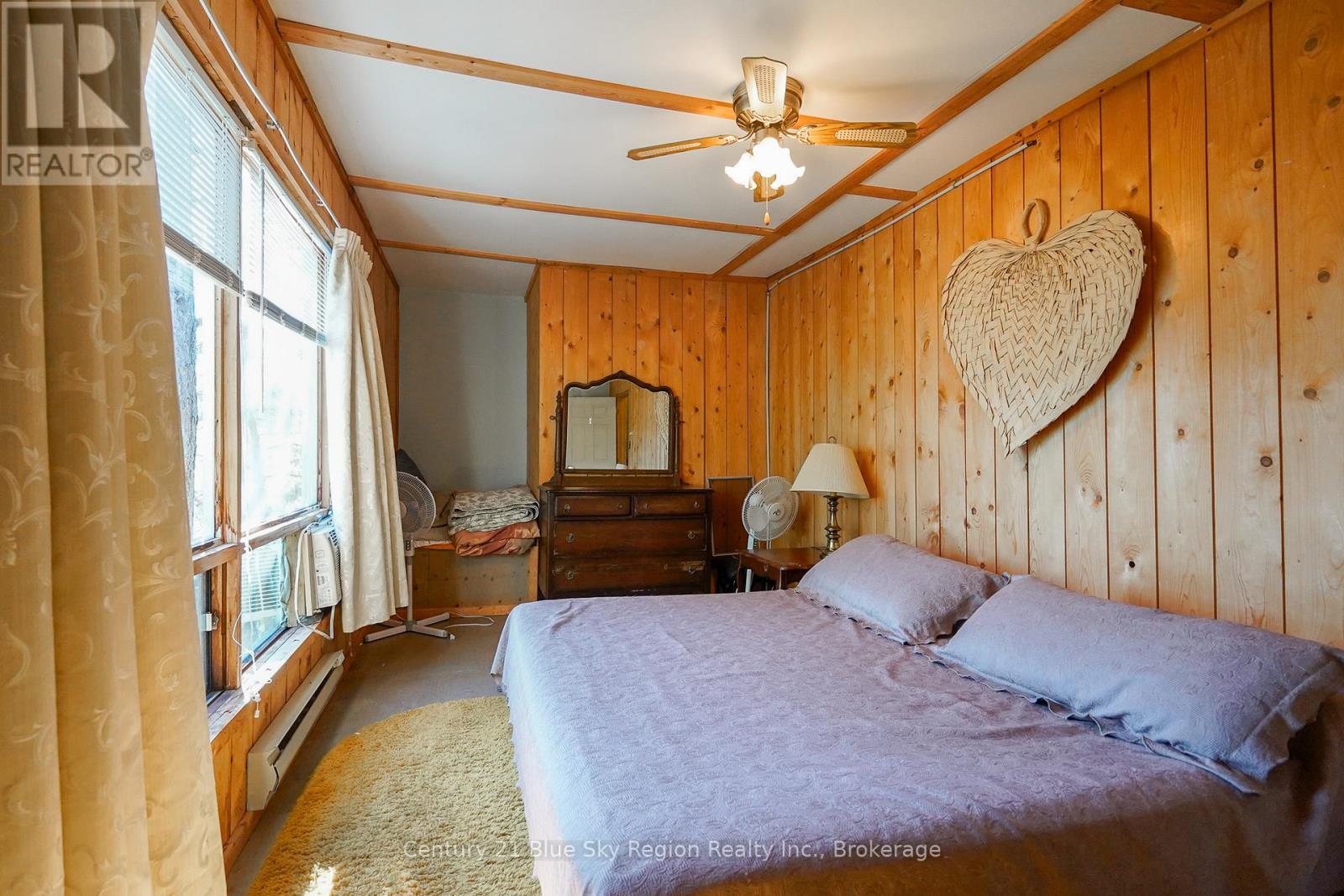 5065 Highway 11 N, Temagami, Ontario  P0H 1H0 - Photo 41 - X12004191