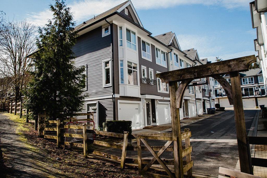 49 14433 60 Avenue, Surrey, British Columbia  V3S 1R4 - Photo 1 - R2974425
