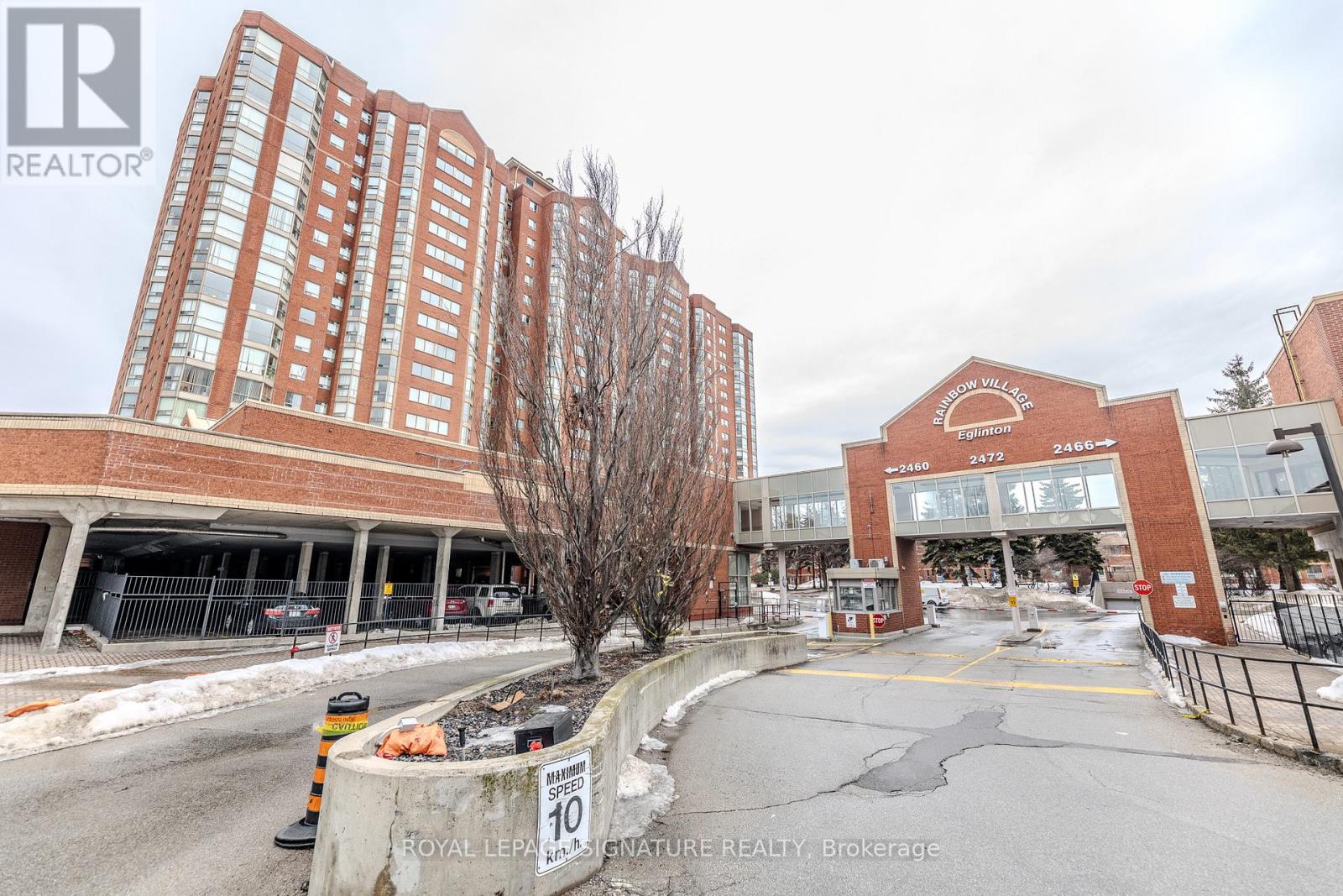 Property at 808 - 2460 EGLINTON AVENUE E image 1