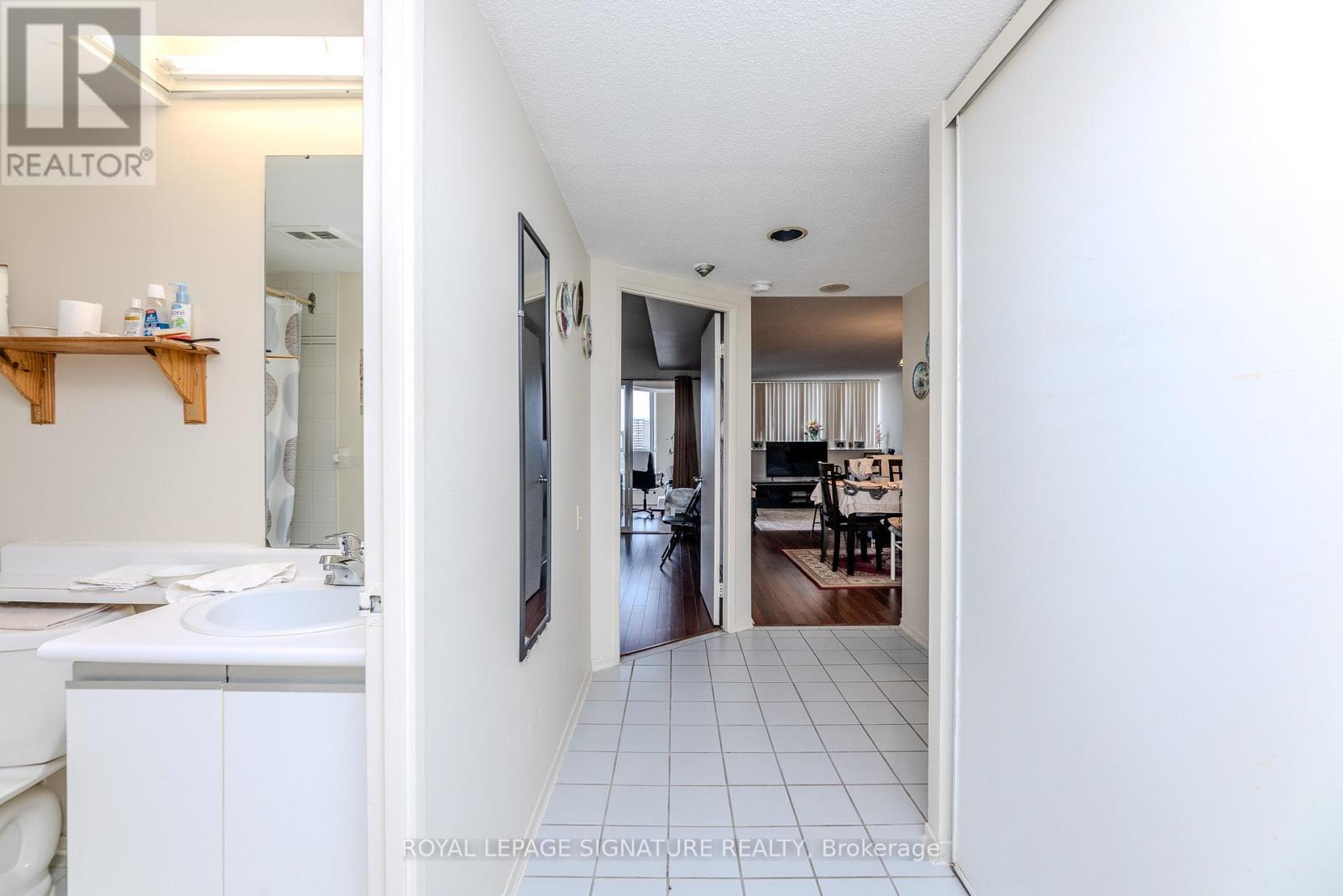 808 - 2460 Eglinton Avenue E, Toronto, Ontario  M1K 5J7 - Photo 9 - E12004112