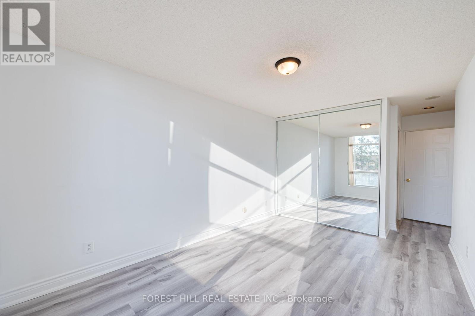 205 - 2550 Lawrence Avenue E, Toronto, Ontario  M1P 4Z3 - Photo 15 - E12004167