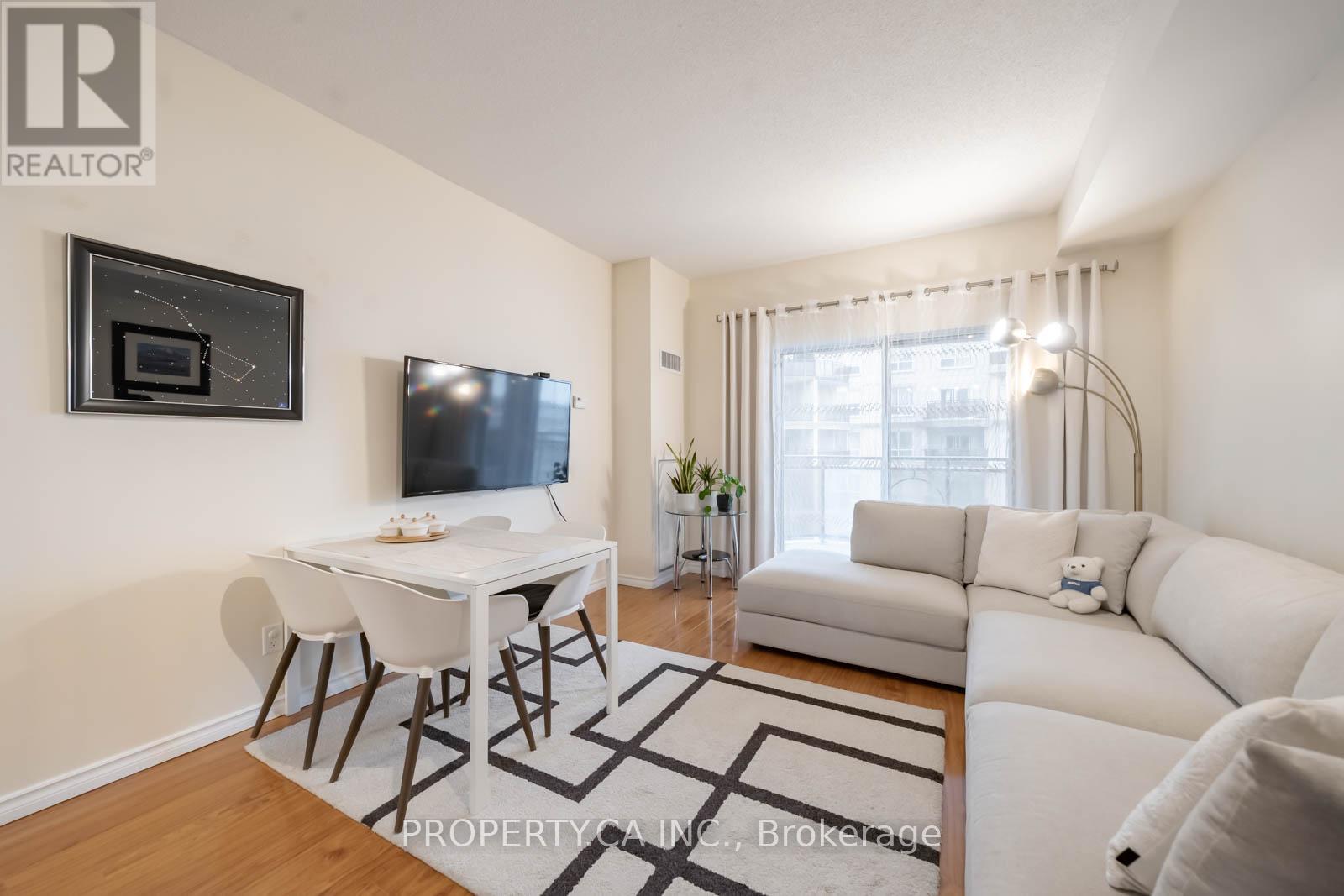 Property at 606 - 8 MAISON PARC COURT image 2