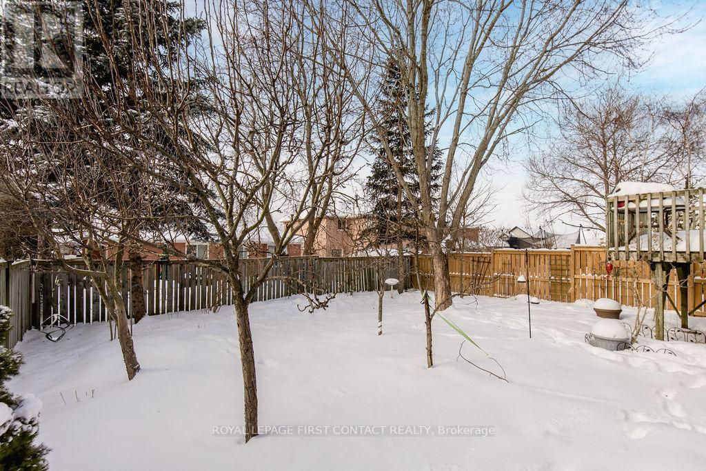 13 Taylor Drive, Barrie, Ontario  L4N 8K7 - Photo 31 - S12004124