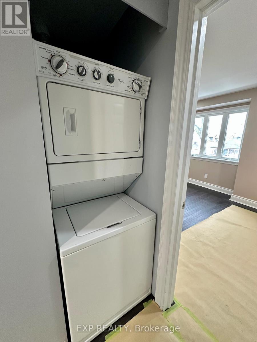 Upper - 6 Lapp Street, Toronto, Ontario  M6N 3W6 - Photo 10 - W12004142