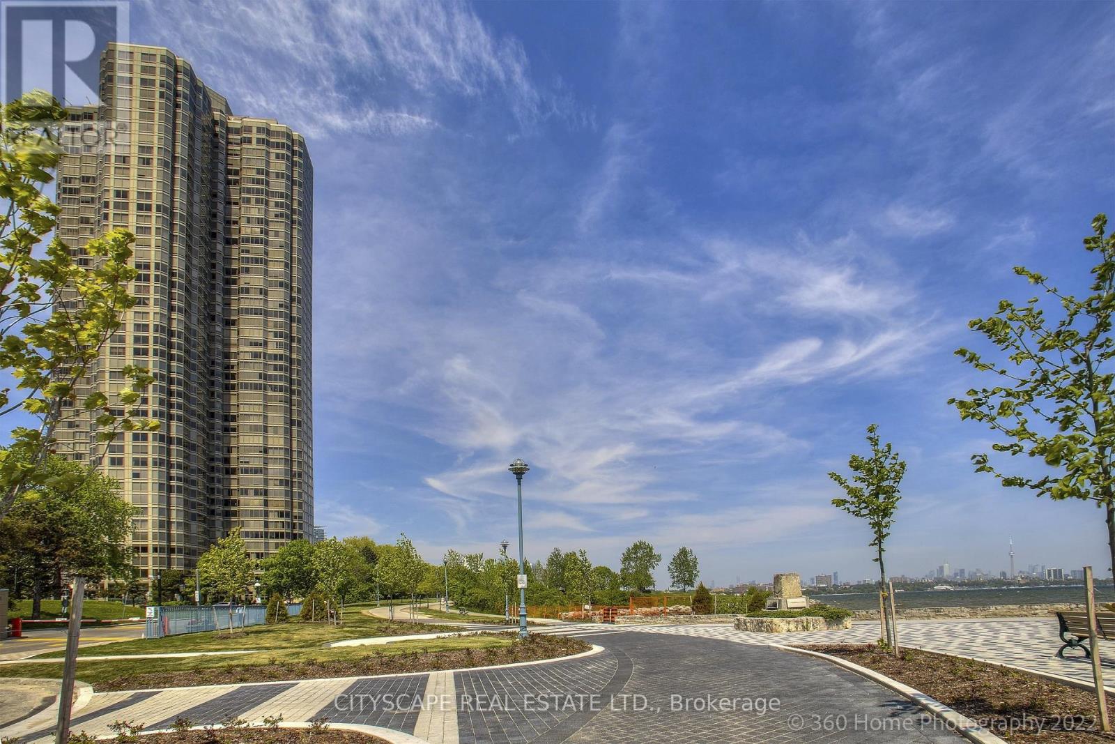 1811 - 1 Palace Pier Court, Toronto (Mimico), Ontario  M8V 3W9 - Photo 19 - W12004220