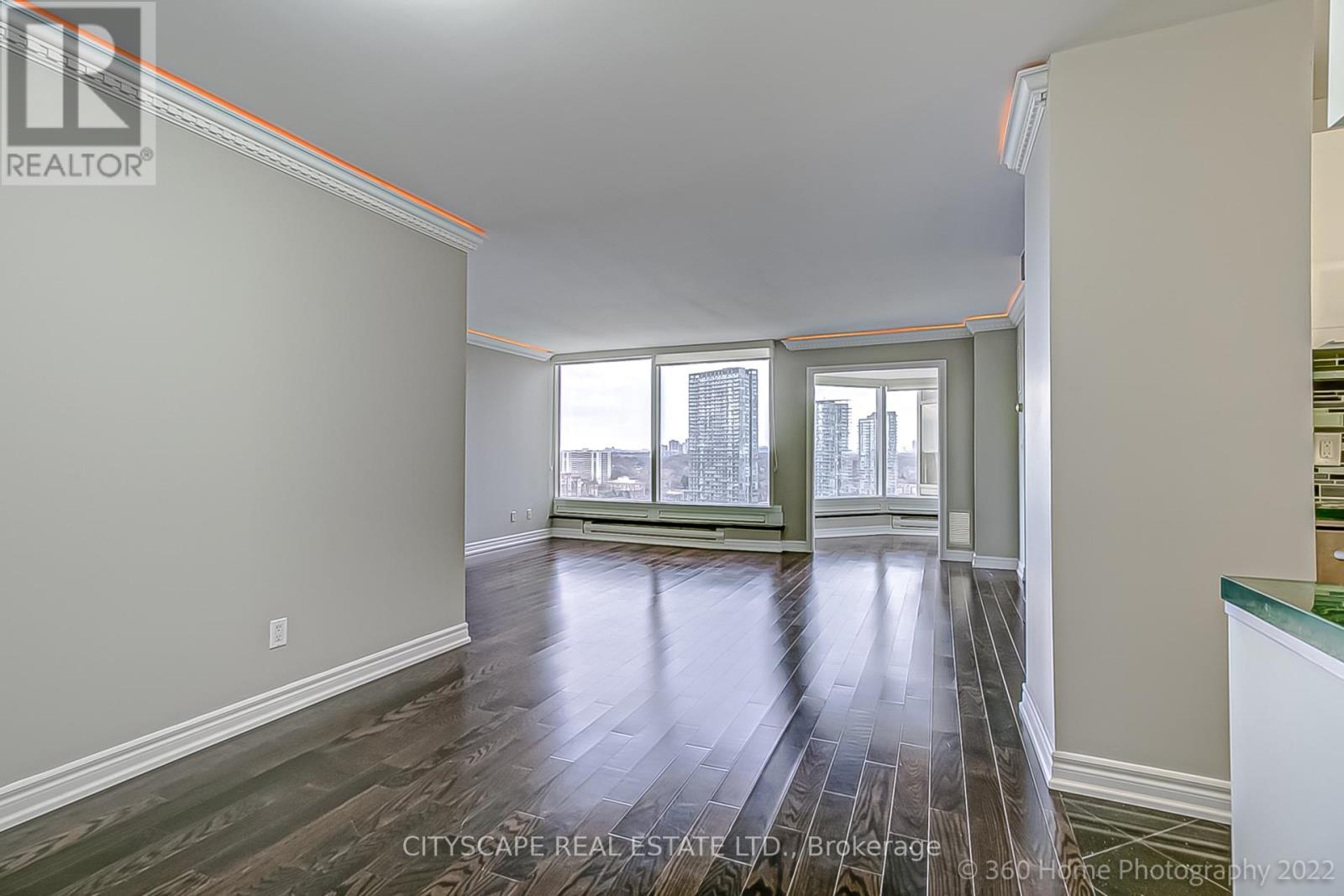 1811 - 1 Palace Pier Court, Toronto (Mimico), Ontario  M8V 3W9 - Photo 8 - W12004220