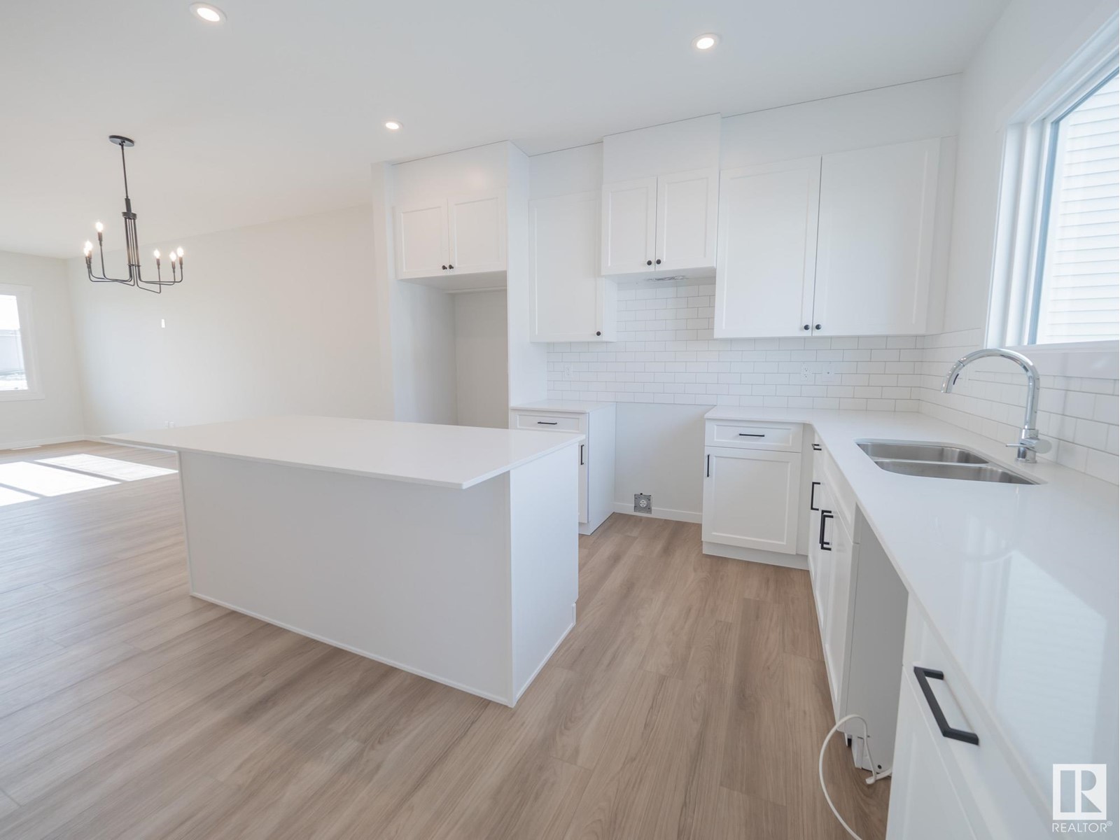 632 174 Av Ne, Edmonton, Alberta  T5Y 4E9 - Photo 11 - E4424211