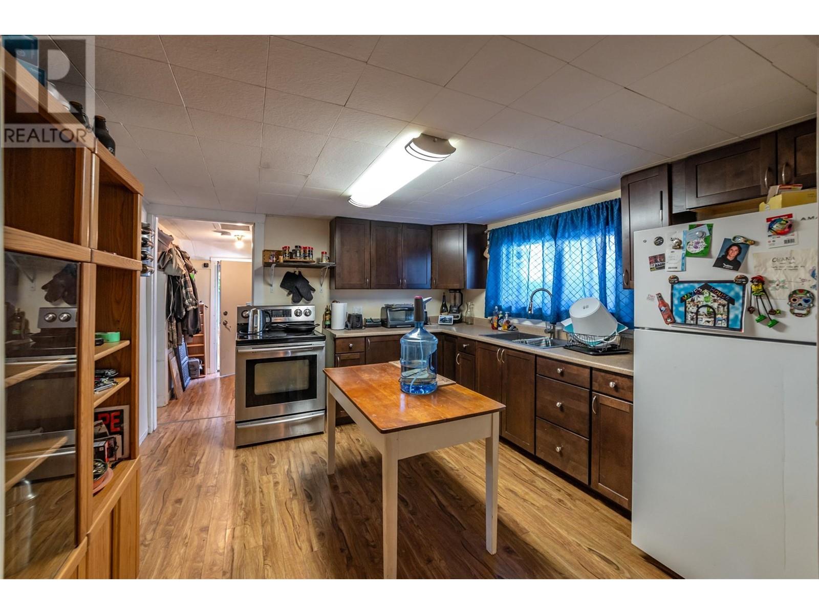 Property at 463 HEALES Avenue image 4