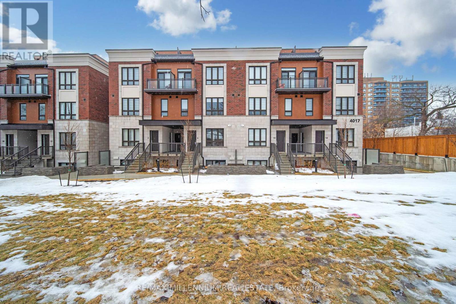 Property at 16 - 4017 HICKORY DRIVE image 1