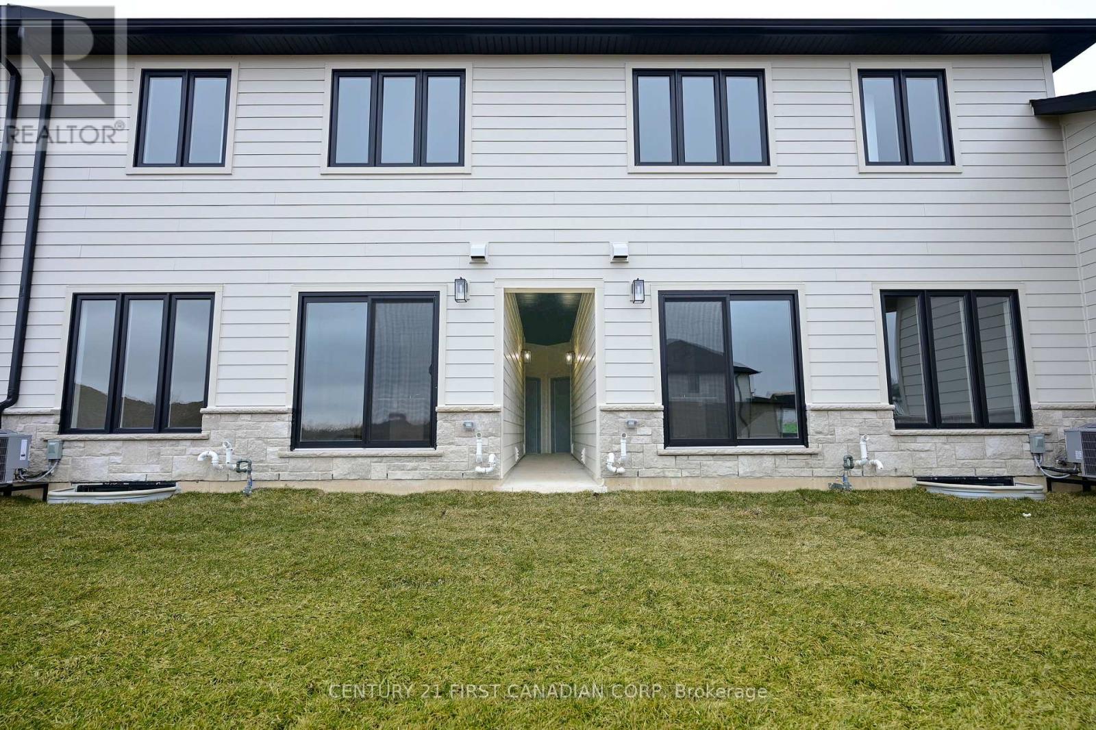 6686 Hayward Drive, London South, Ontario  N6P 0H7 - Photo 24 - X12004271
