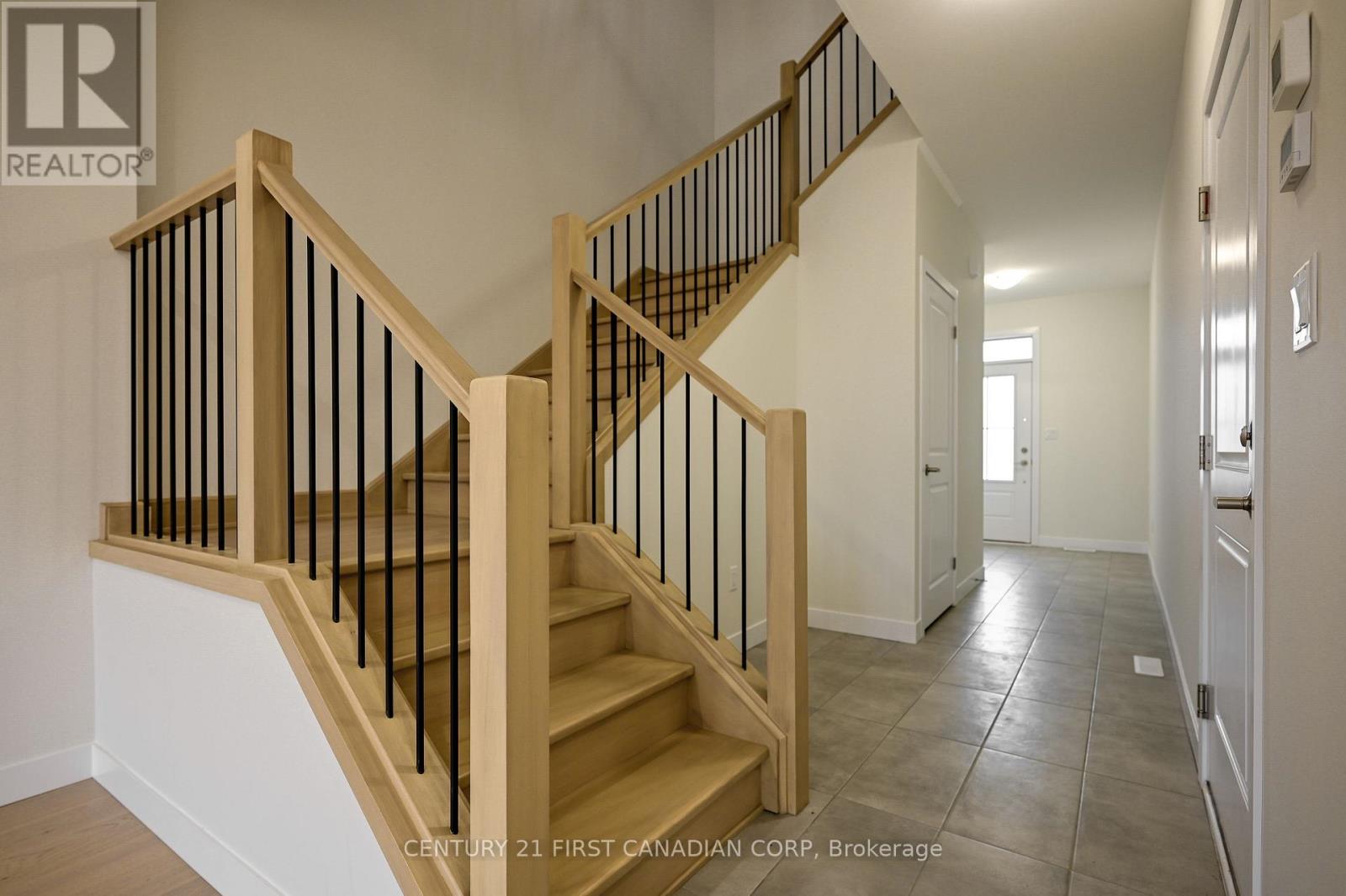Property at 6686 HAYWARD DRIVE image 4