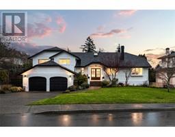 3340 University Woods, oak bay, British Columbia