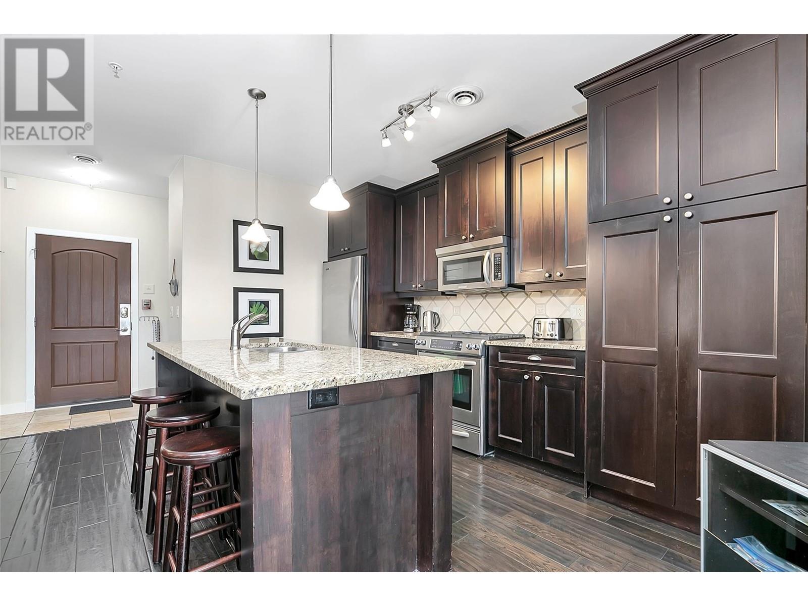Property at 4036 Pritchard Drive N Unit# 3101 image 3