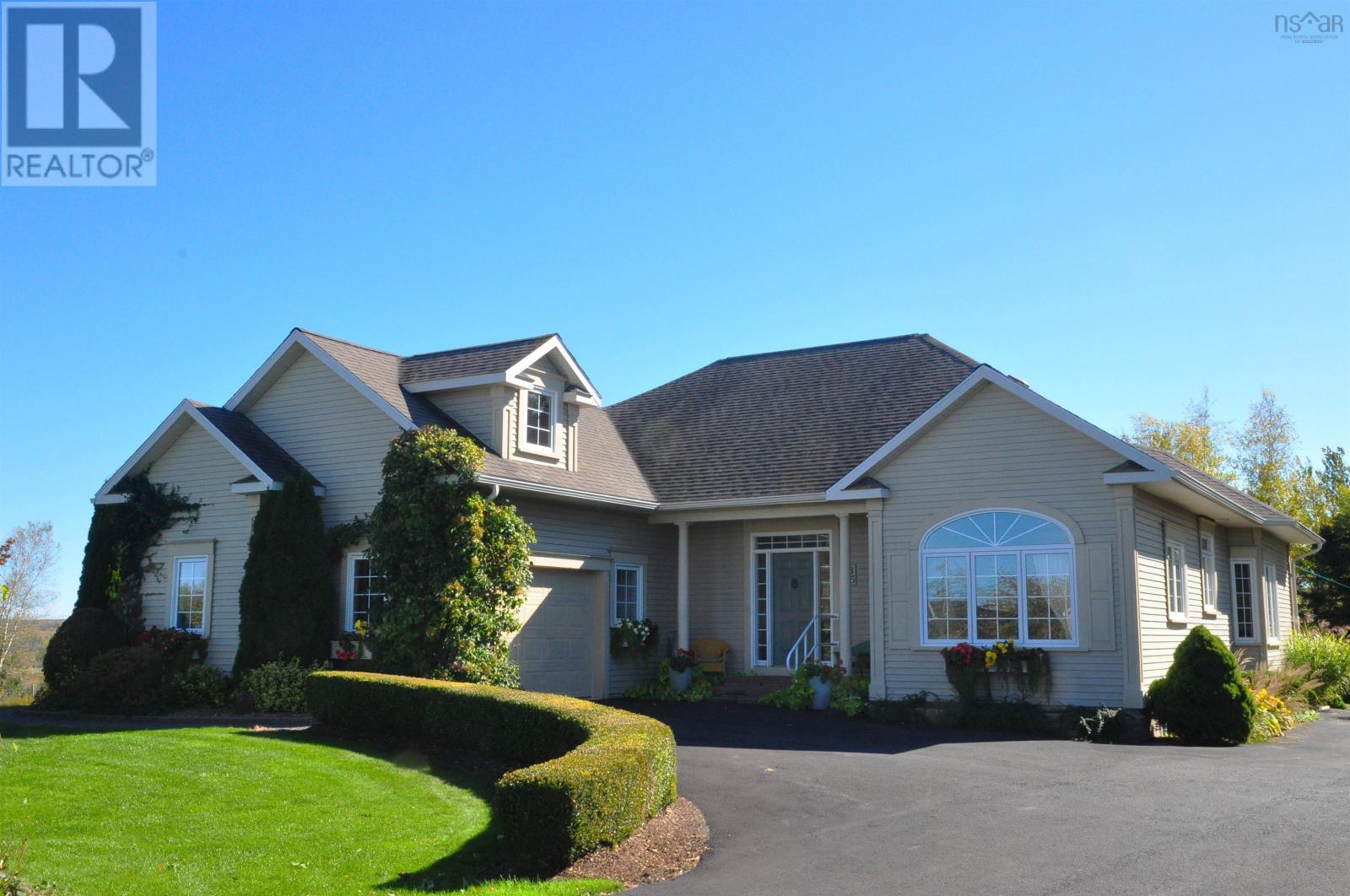 35 Deer Haven Drive, Kentville, Nova Scotia  B4N 0B8 - Photo 3 - 202504288