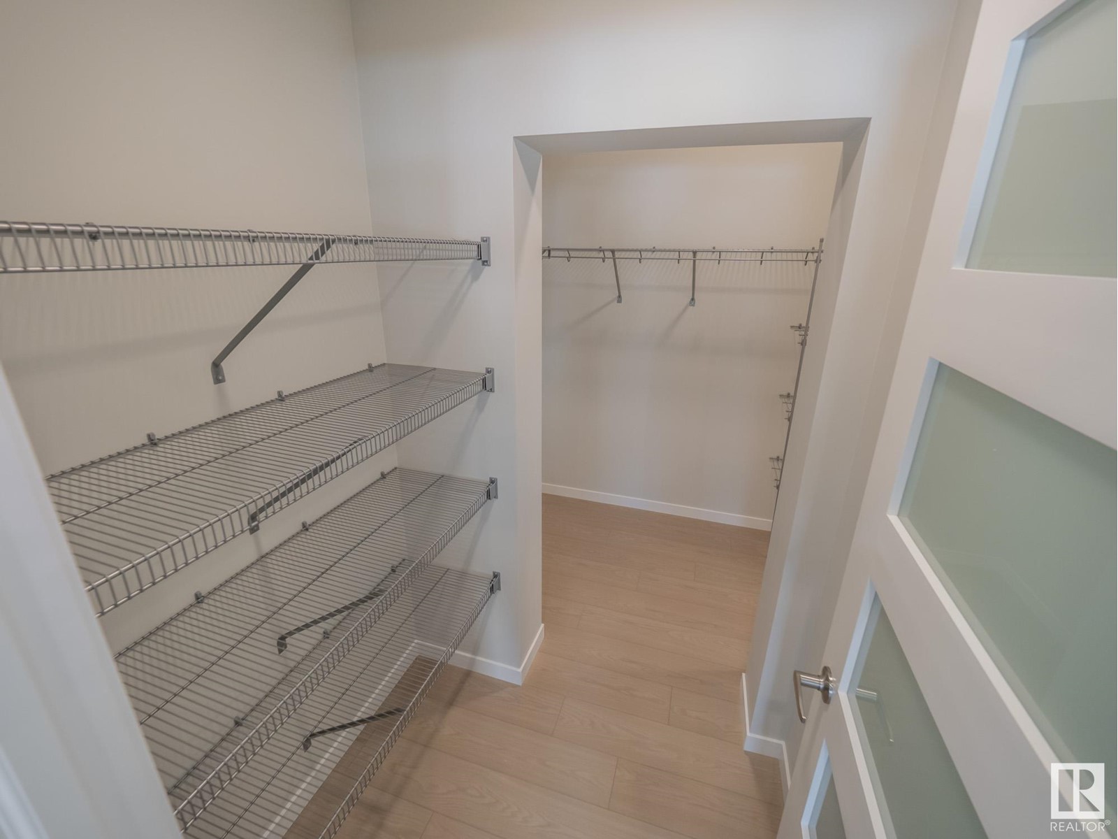 Property at 17415 3 ST NW image 5