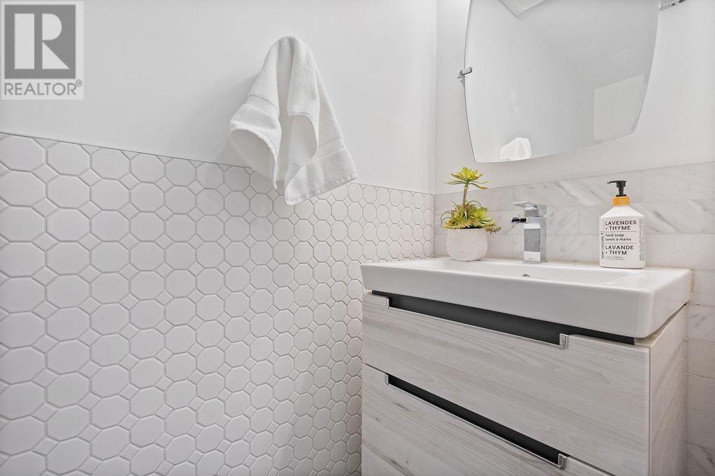 Listing Picture 23 of 40 : 3446 NAIRN AVENUE, Vancouver / 溫哥華 - 魯藝地產 Yvonne Lu Group - MLS Medallion Club Member