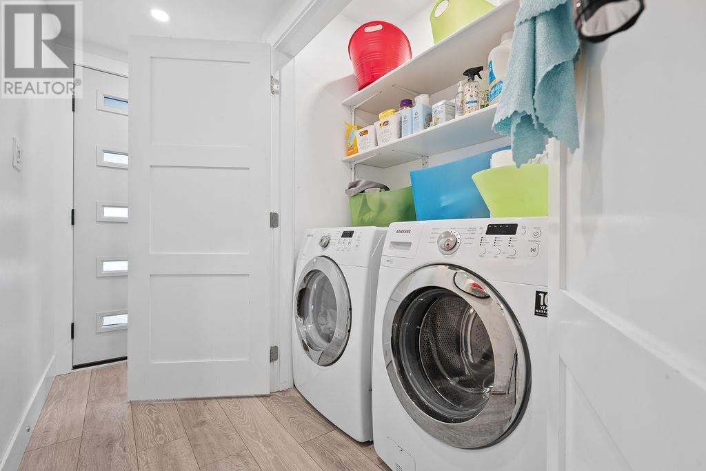 Listing Picture 29 of 40 : 3446 NAIRN AVENUE, Vancouver / 溫哥華 - 魯藝地產 Yvonne Lu Group - MLS Medallion Club Member