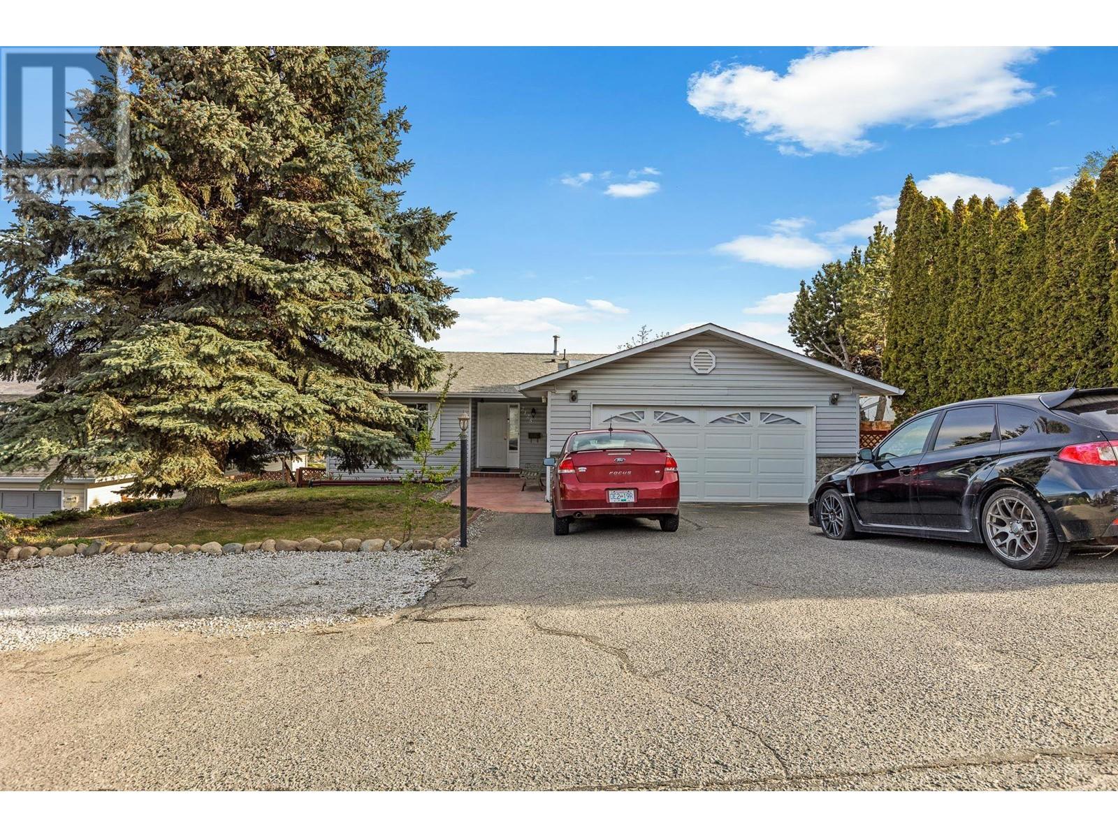 Property at 2125 Shamrock Drive image 2