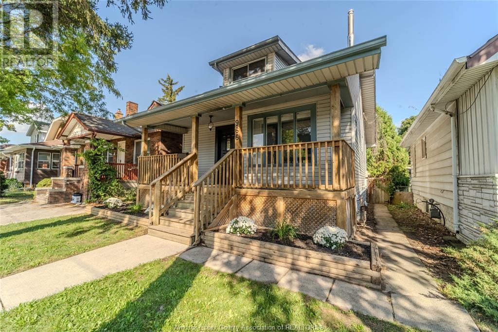 Property at 966 Curry image 3