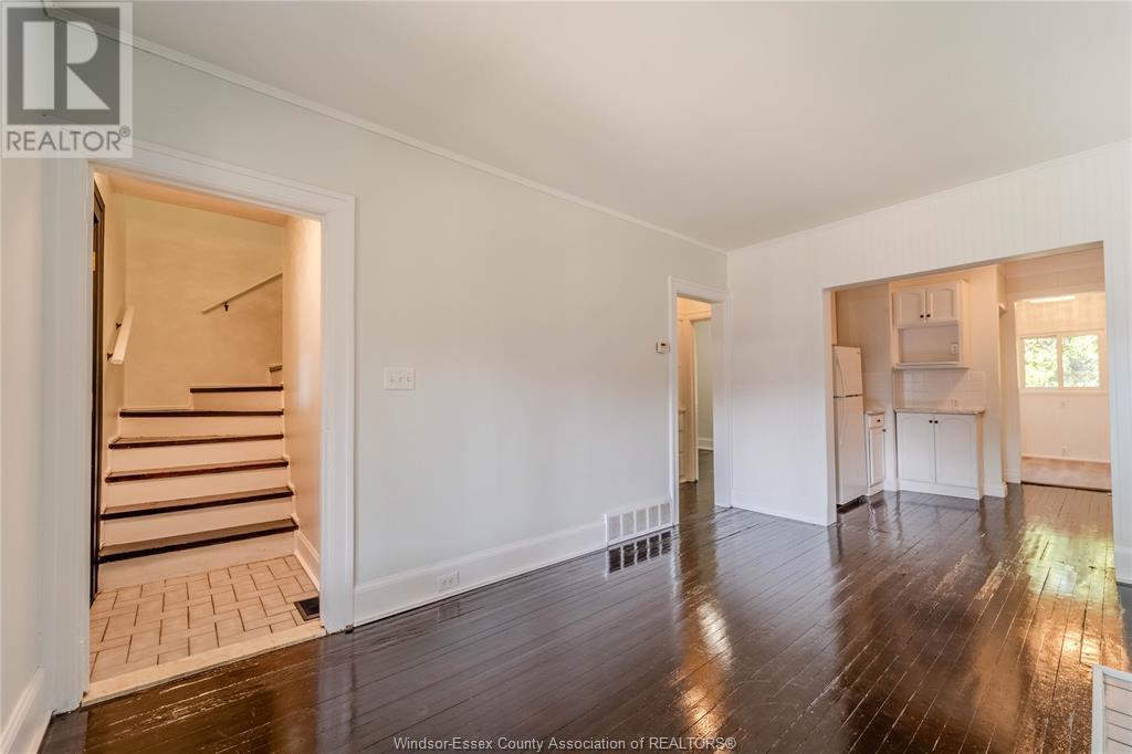 Property at 966 Curry image 5