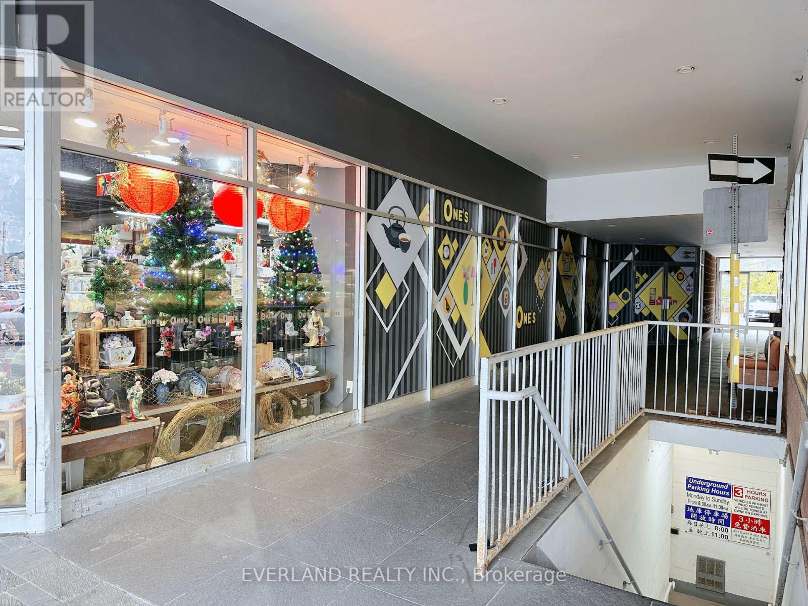 12-14 - 328 Highway 7 Avenue E, Richmond Hill, Ontario  L4B 3P7 - Photo 2 - N11952706