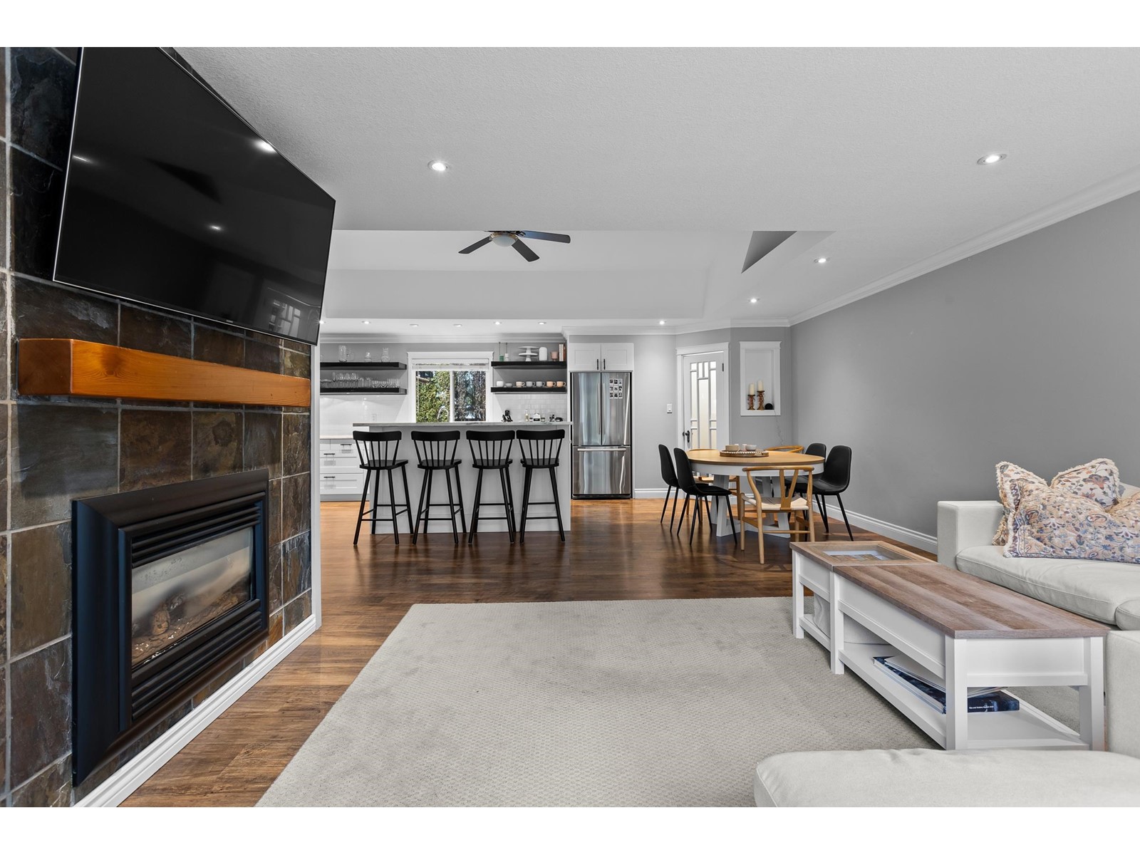 20597 39 Avenue, Langley, British Columbia  V3A 2V7 - Photo 6 - R2971119