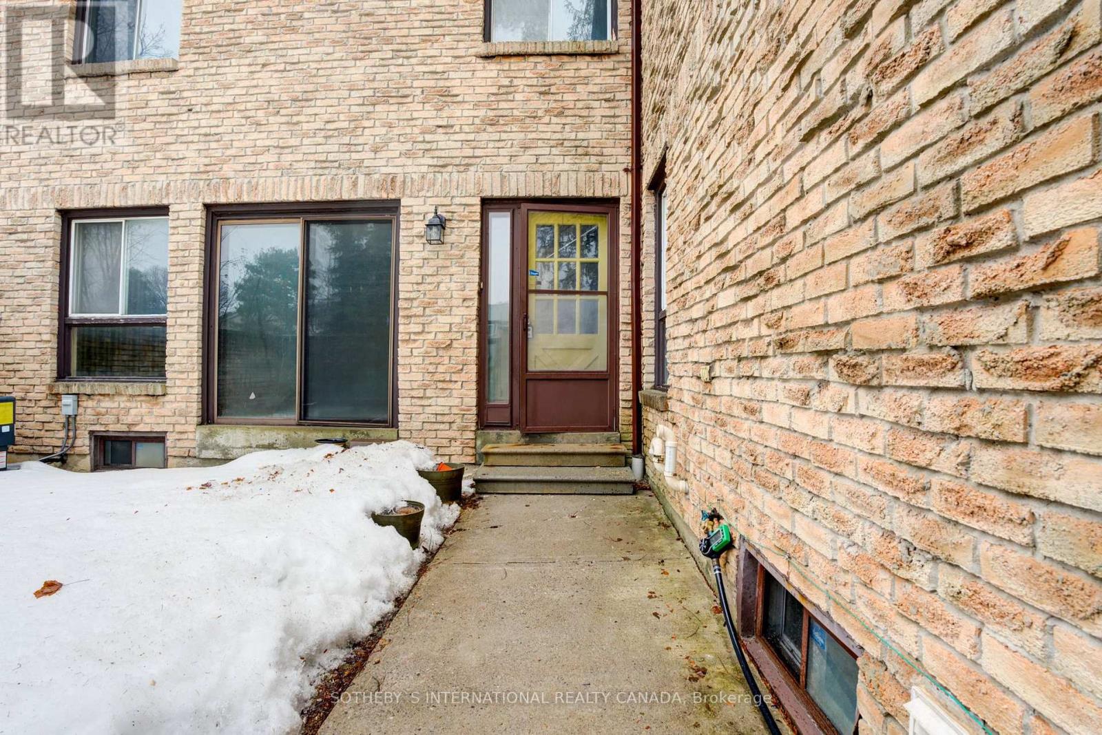 5 - 123 Burrows Hall Boulevard, Toronto, Ontario  M1B 1Z7 - Photo 2 - E11989387