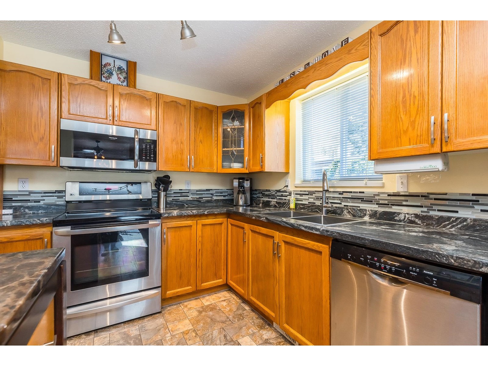 105 6338 Vedder Road, Sardis South, Chilliwack, British Columbia  V2R 3R3 - Photo 8 - R2973909