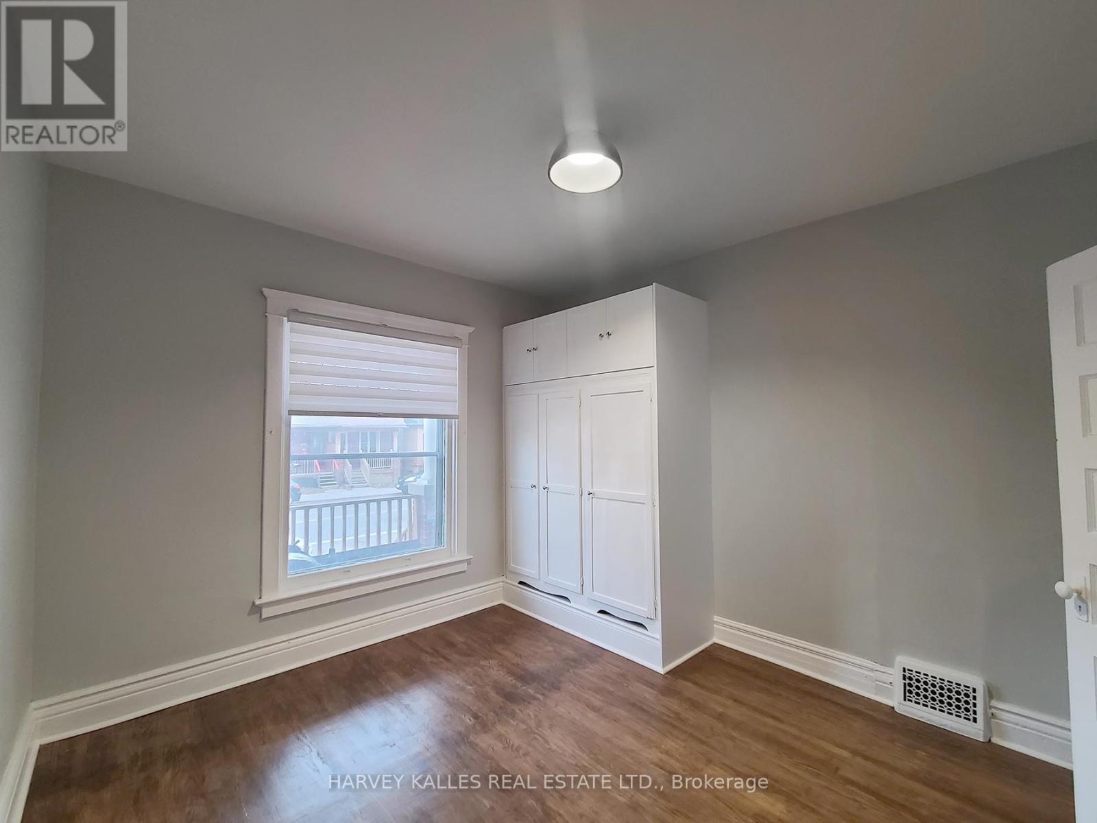 Main - 1450 Dundas Street E, Toronto, Ontario  M4M 1S8 - Photo 13 - E12004391