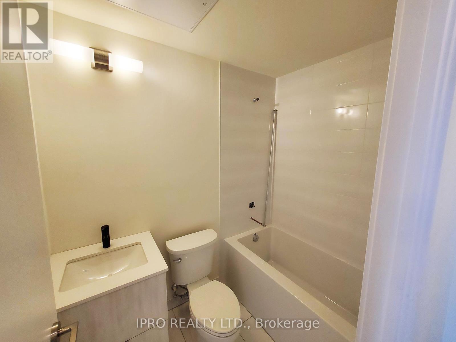 1414 - 15 David Eyer Road, Richmond Hill, Ontario  L4S 0N2 - Photo 23 - N12004418