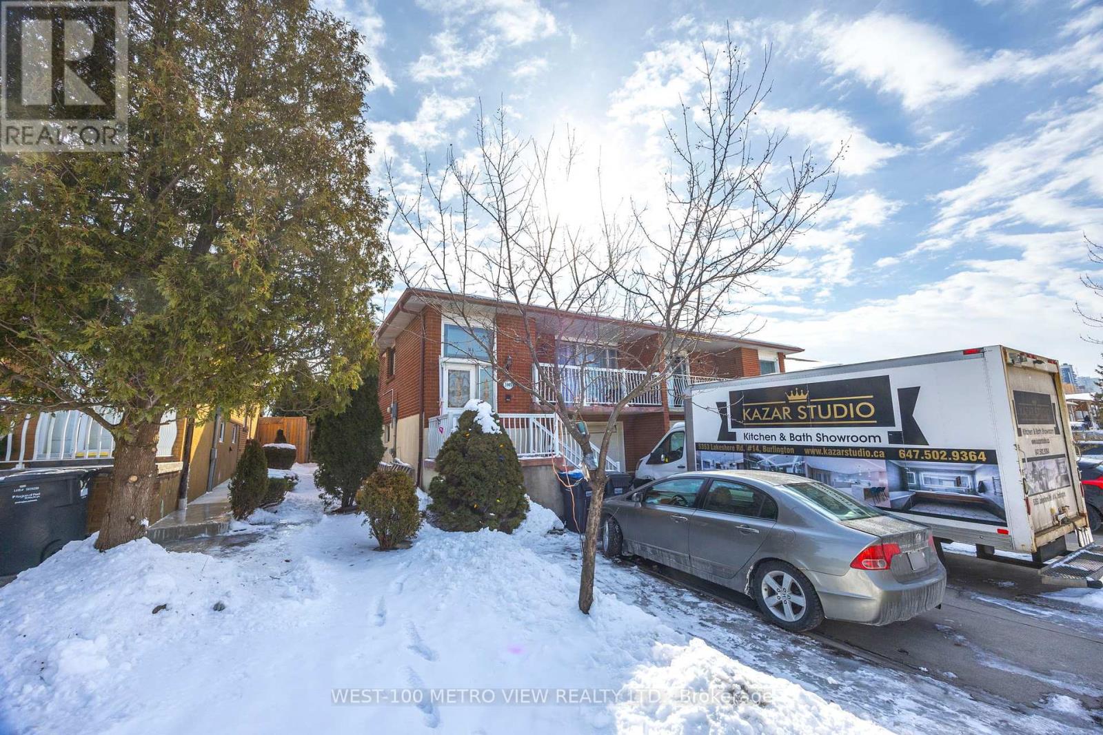 Property at 3948 MIDHURST LANE image 1