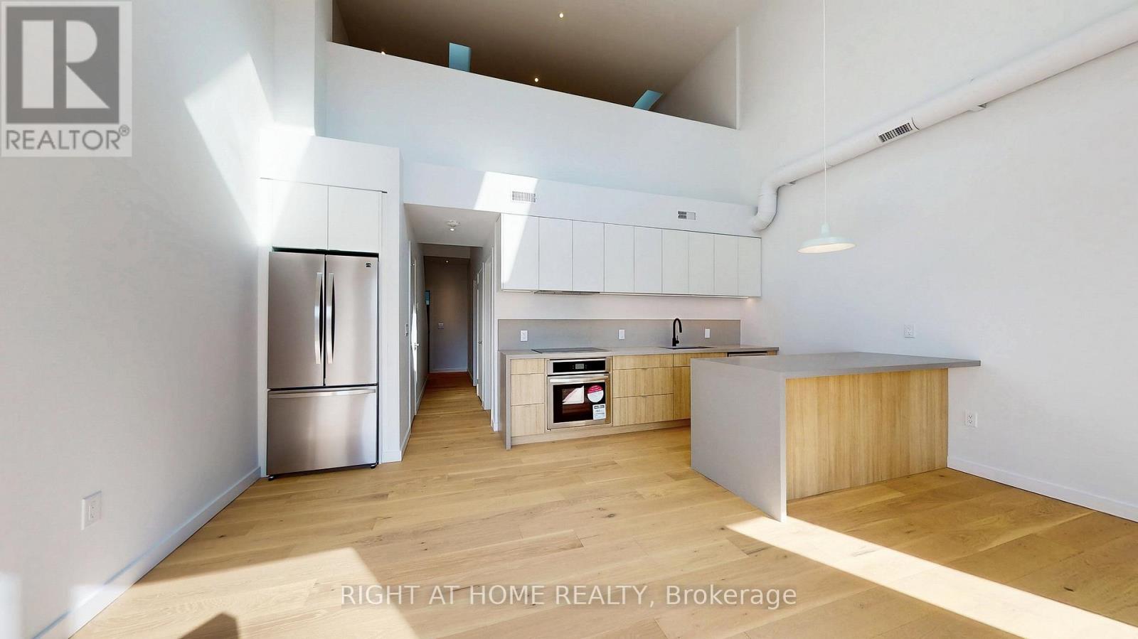 Unit 6 - 3122 Dundas Street W, Toronto (Junction Area), Ontario  M6P 2A1 - Photo 3 - W12004420